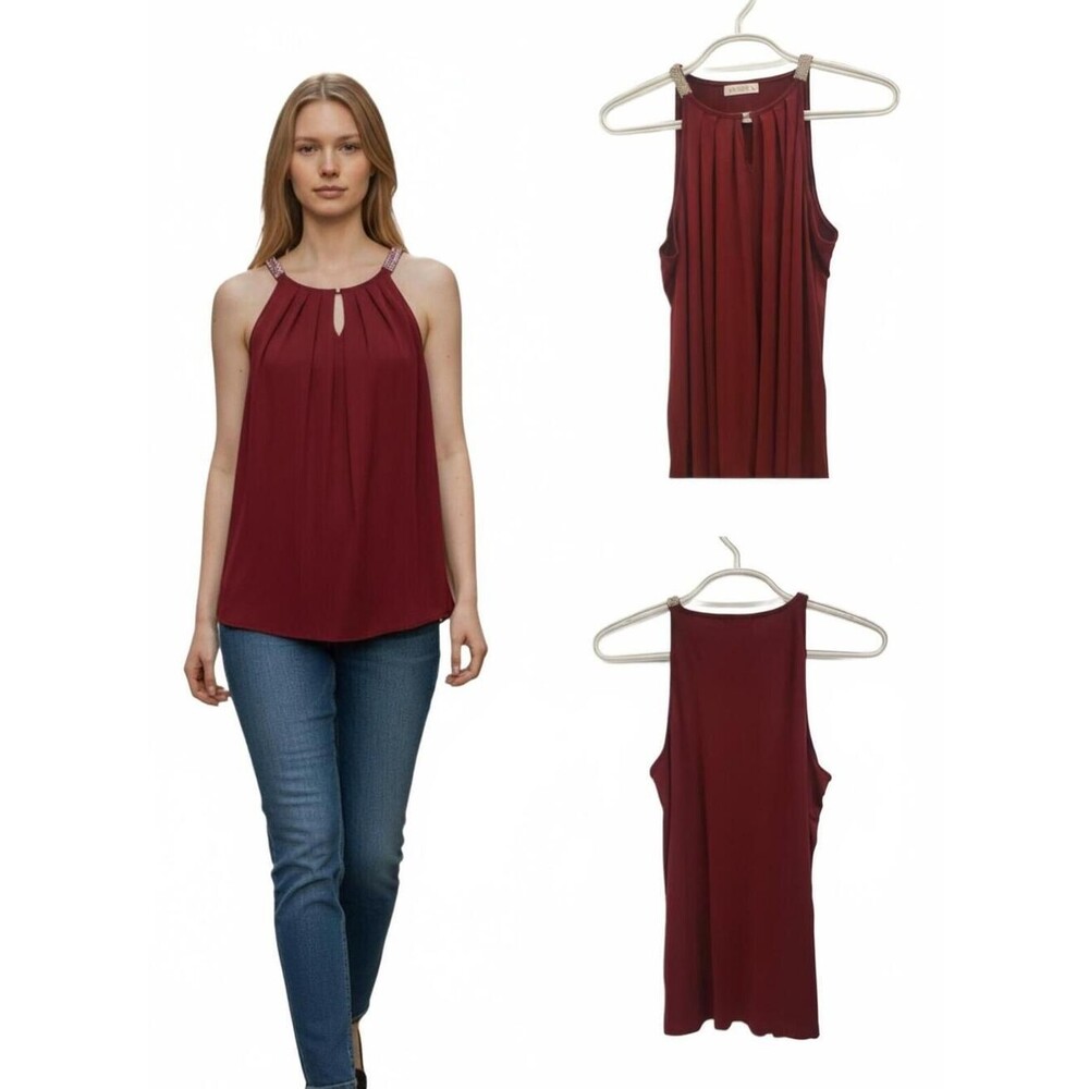 Sleeveless Keyhole Halter Top in Burgundy